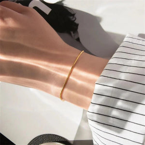 Signature Classic Gold Snake Chain Bracelet